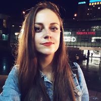 Mariia Loboda的照片