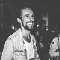 Elias Goebel的照片