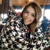 Buse  Bilgiç的照片