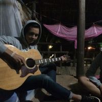 Elliott McGee的照片