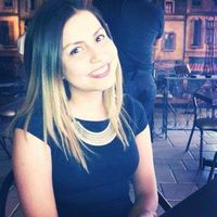 Karen Holis的照片