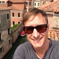 Justin Bowen的照片