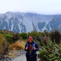 Hartati Sinaga's Photo