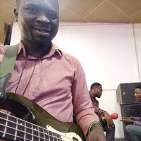 Victor  Iyanuoluwa的照片