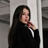 Liliia Khalilova's Photo