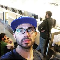 Adrian Puni的照片