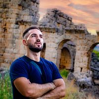 Derek Tarbert's Photo