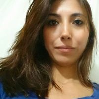 Gamze Akın的照片