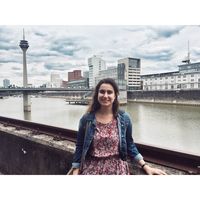 Fotos de E Kubra Koc