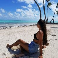 Antonella Barrientos's Photo