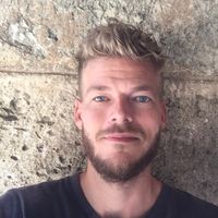 Kenneth Jensen的照片