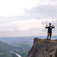 Bryan James Dela Luya的照片