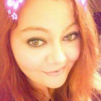 Taylor Metzger's Photo