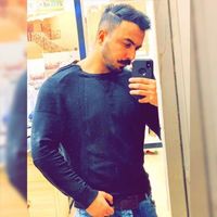 Ahmed Malik的照片