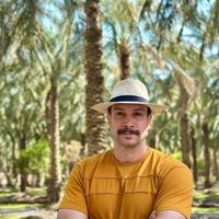 mr safarnavard的照片