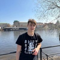 Daniil Skoryk的照片