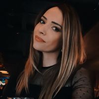 Le foto di Anida Mujović