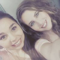 Jessi Spiner的照片