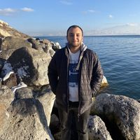 Semih Ademoğlu的照片