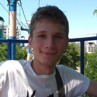 Maksym Kolomoiets的照片