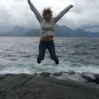 Elene Kazievi's Photo