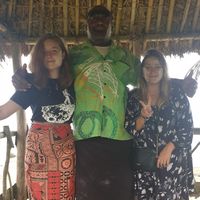 Laura Dumont的照片