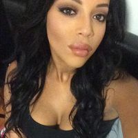 Skye Johnson的照片