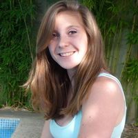 Louise Sinegre的照片