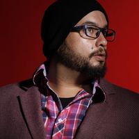 ESTEBAN YEROVI的照片