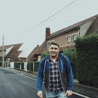 Artem Cosmos的照片