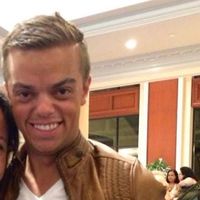 Edward Andrews的照片