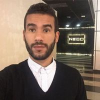 Айюб Жеррюми的照片