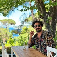 Dara Porxelek's Photo