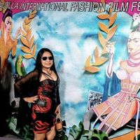 Savanh  Taymani的照片