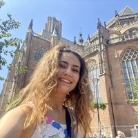 Nurgül Şen's Photo