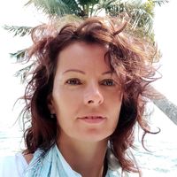 Lenka Benkova's Photo