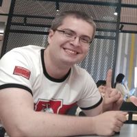 Maksym Holova的照片