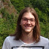 Jonas Binkle的照片