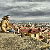 Alberto Iván González的照片