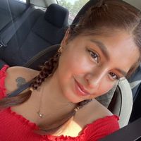 Lady Adriana Morales的照片