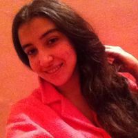 Zineb Elmghari的照片