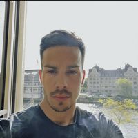 Damian Raphael's Photo