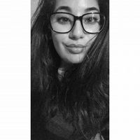 Esther Sfedj的照片