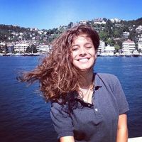 Nada Zidouh的照片