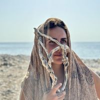 Artemis Rafael's Photo