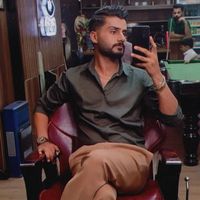 Latif Naroei's Photo