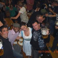 Michael Thompson的照片