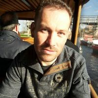 Anders Floor的照片