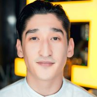 Dias Pryanikov的照片