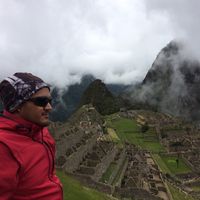 Gabriel Alvarez的照片